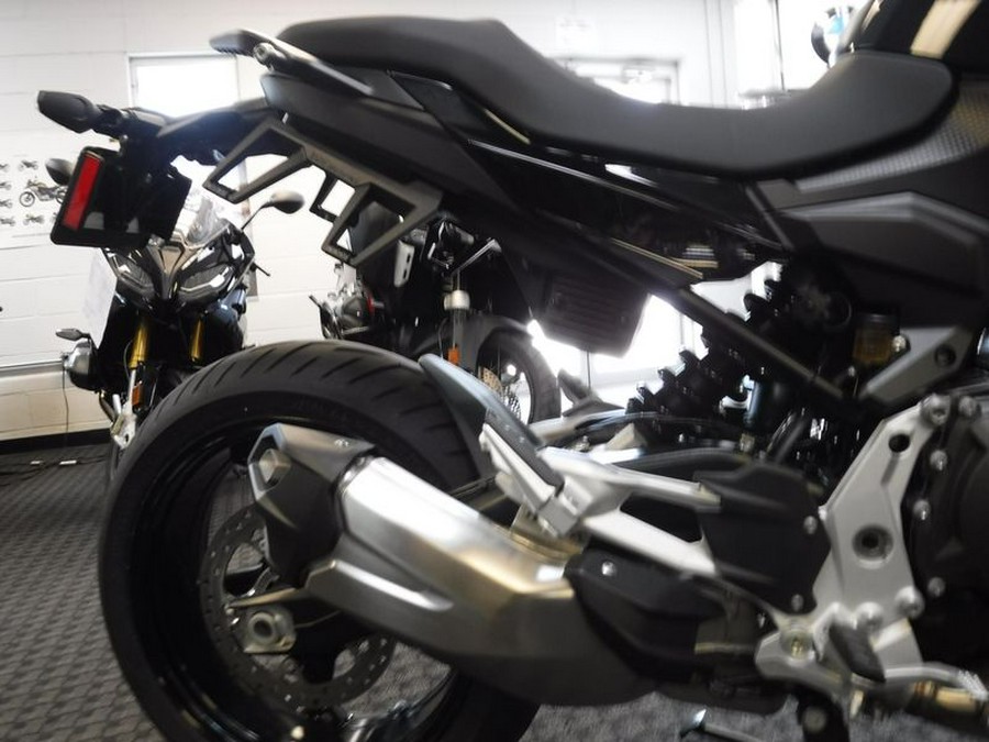 New 2025 BMW F 900 XR Motorcycle in Kansas City, MO