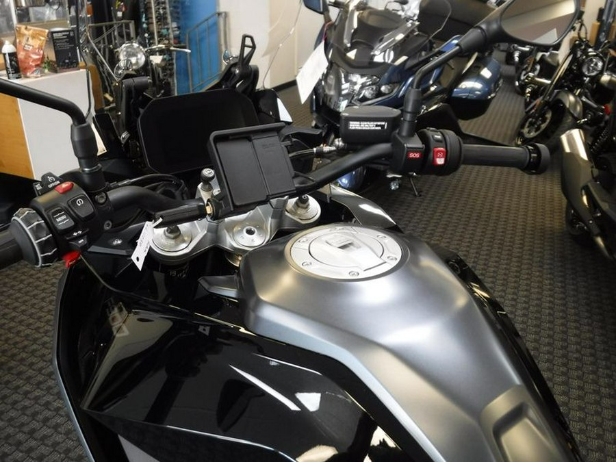 New 2025 BMW F 900 XR Motorcycle in Kansas City, MO