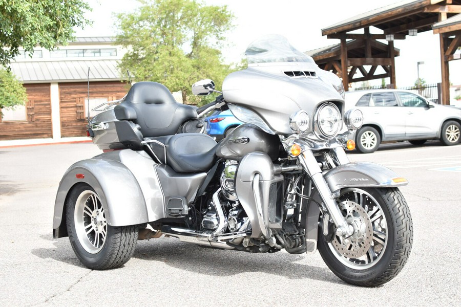 2016 Harley-Davidson Tri Glide Ultra flhtcutg