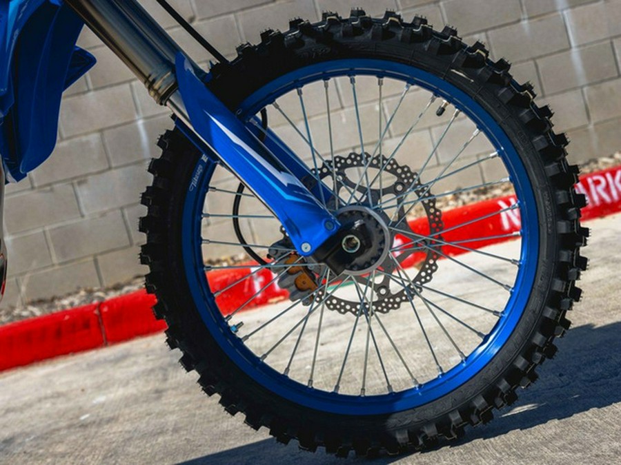 2026 YAMAHA YZ450FXT