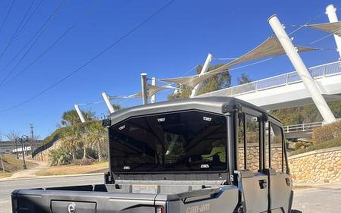 2026 Can-Am® Defender MAX Limited HD11