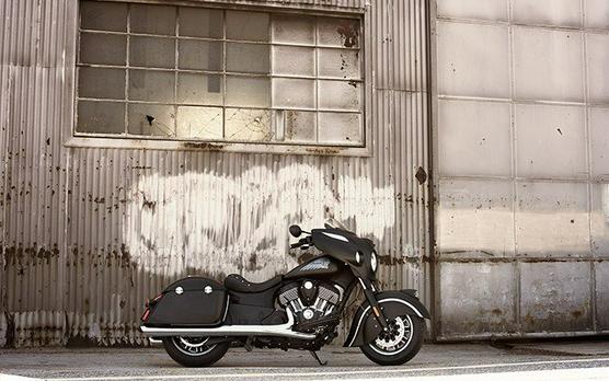 2016 Indian Motorcycle Chieftain Dark Horse