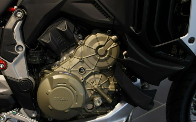 2023 Ducati Multistrada V4 S Travel & Radar Spoked Wheels