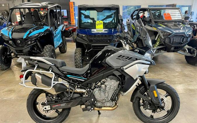 2023 CFMOTO IBEX 800 S