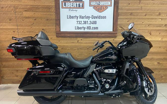 2024 Harley-Davidson Road Glide Limited Vivid Black FLTRK