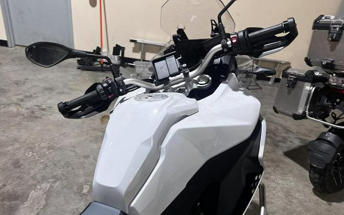 2023 BMW F 850 GS Adventure Light White