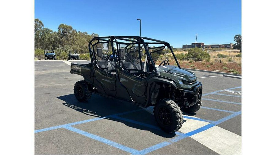 2025 Honda Pioneer 1000-6 Crew Deluxe