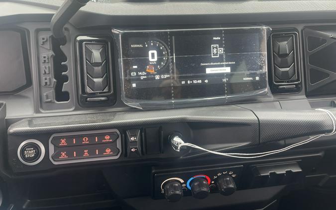 2026 Can-Am Defender MAX Limited HD11