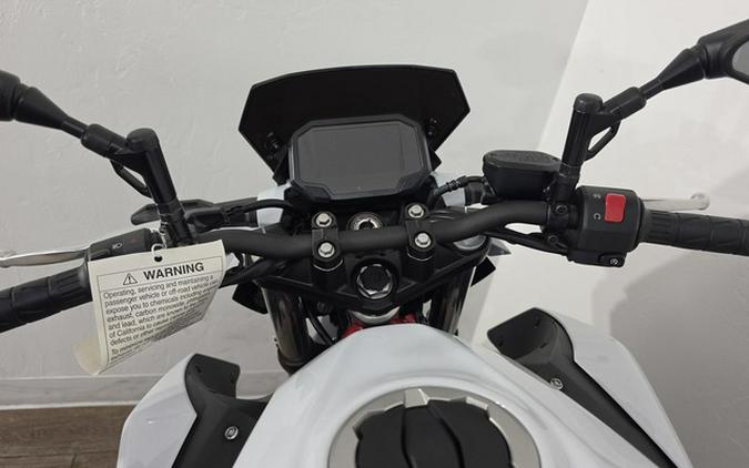 2026 Kawasaki Z500 SE ABS