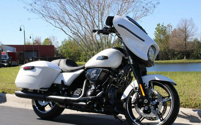 2024 Harley-Davidson FLHX - Street Glide