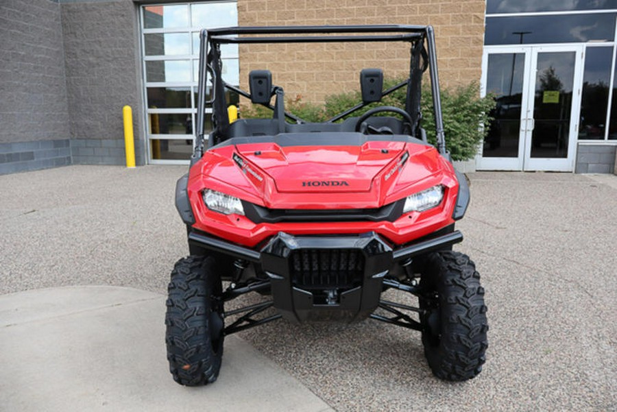 2025 Honda® Pioneer 1000