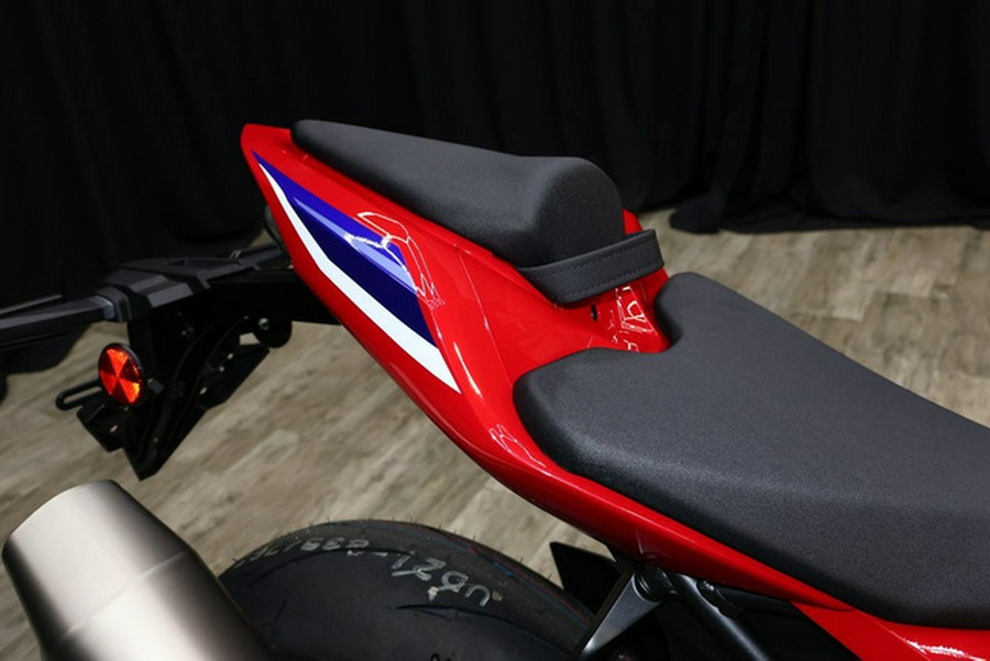 2025 Honda CBR1000RR-R Fireblade SP