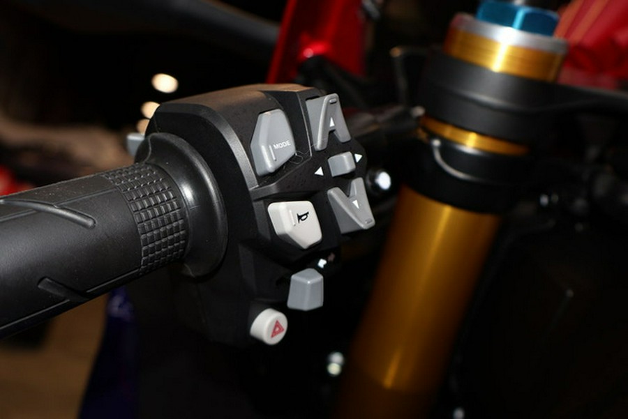 2025 Honda CBR1000RR-R Fireblade SP