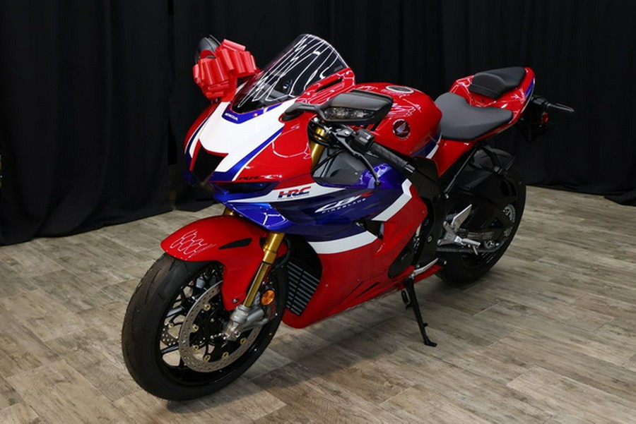 2025 Honda CBR1000RR-R Fireblade SP