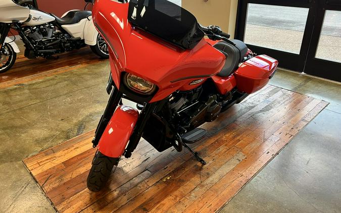 New 2026 Harley-Davidson Street Glide Grand American Touring Motorcycle For Sale Near Memphis, TN