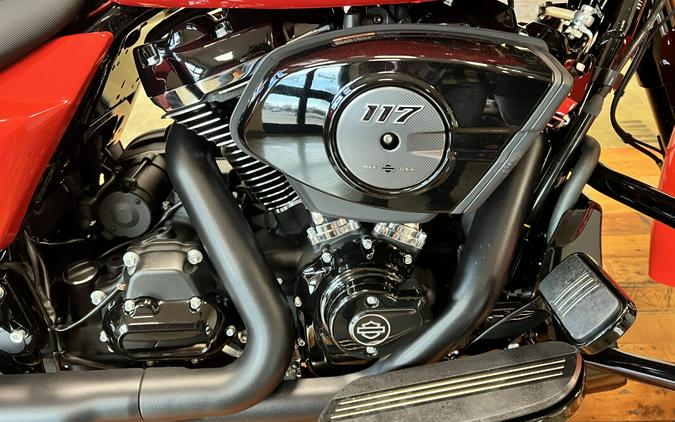 New 2026 Harley-Davidson Street Glide Grand American Touring Motorcycle For Sale Near Memphis, TN