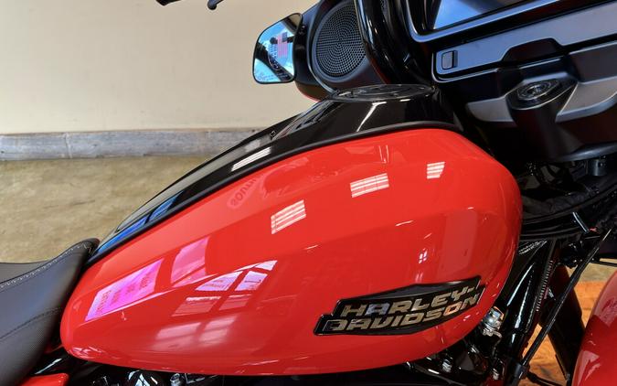 New 2026 Harley-Davidson Street Glide Grand American Touring Motorcycle For Sale Near Memphis, TN