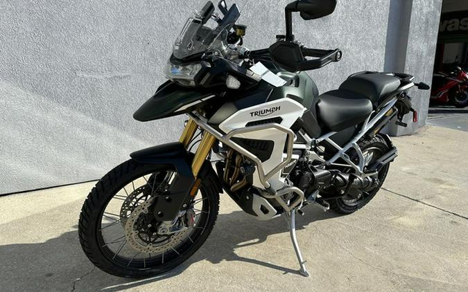 2024 Triumph Tiger 1200 Rally Explorer Matt Khaki Green