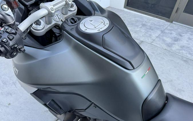 2022 Ducati Multistrada V4S Aviator Grey / Spoked Wheels