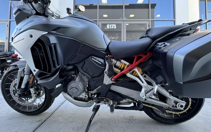 2022 Ducati Multistrada V4S Aviator Grey / Spoked Wheels