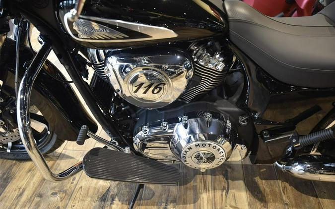 2023 Indian Motorcycle® Chieftain® Limited Black Metallic