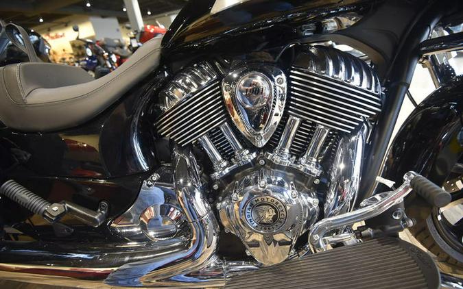 2023 Indian Motorcycle® Chieftain® Limited Black Metallic