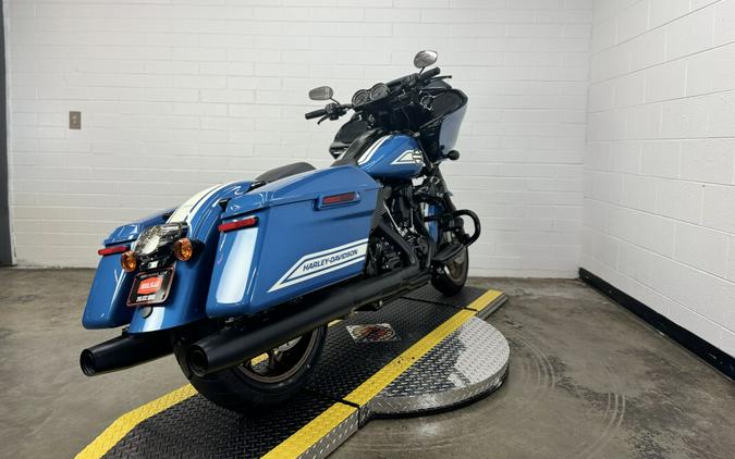 2023 Harley-Davidson Road Glide ST Fast Johnnie