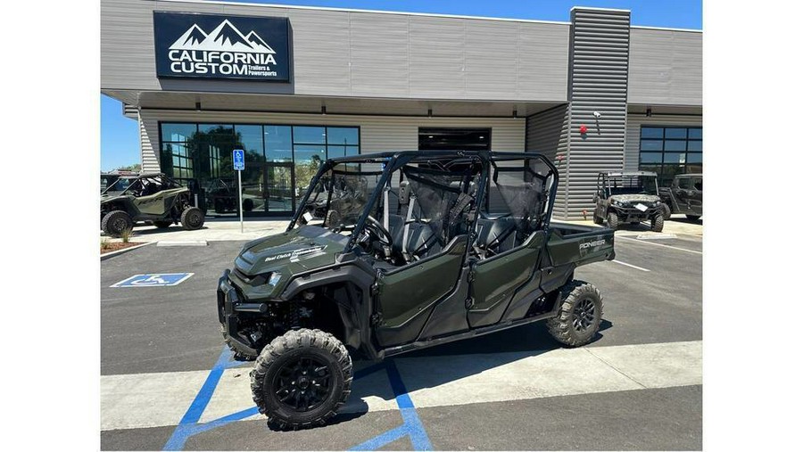 2025 Honda Pioneer 1000-6 Crew Deluxe