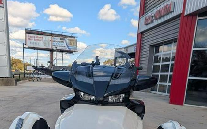 2023 Can-Am® Spyder F3-T Rotax 1330 ACE