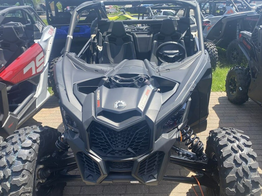 2023 Can-Am® Maverick X3 RS Turbo RR Desert Tan & Carbon Black