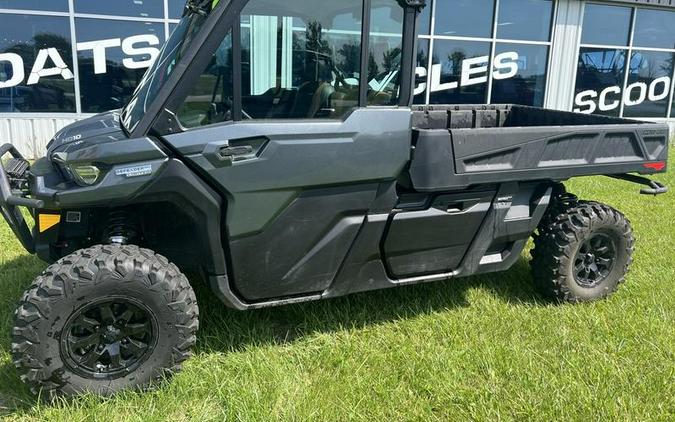 2023 Can-Am® Defender PRO Limited HD10