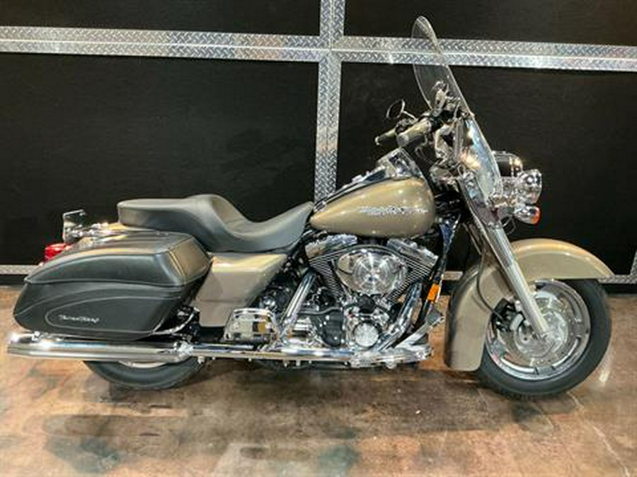 2004 Harley-Davidson FLHRS/FLHRSI Road King® Custom