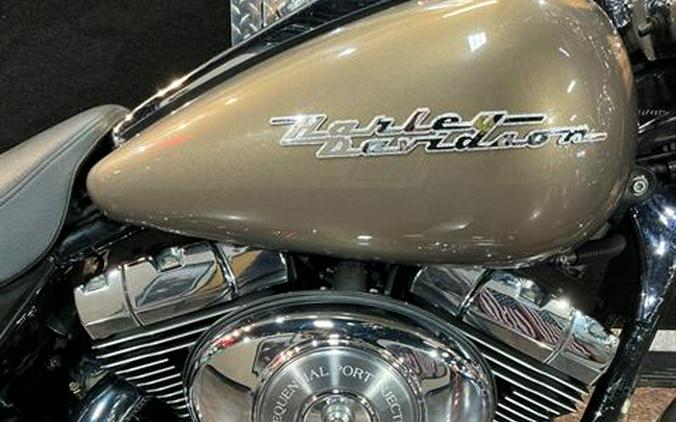 2004 Harley-Davidson FLHRS/FLHRSI Road King® Custom