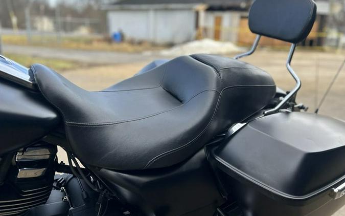 2020 Harley-Davidson FLHX - Street Glide