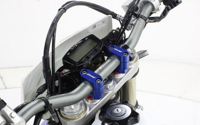 2022 Suzuki DR-Z 400SM