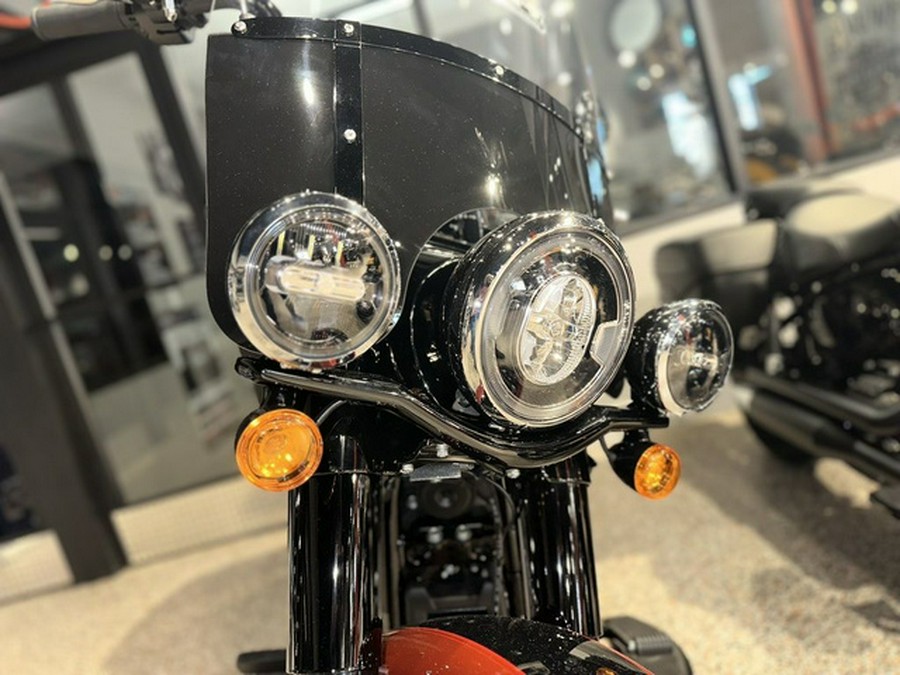 2024 Harley-Davidson FLHCS - Heritage Classic