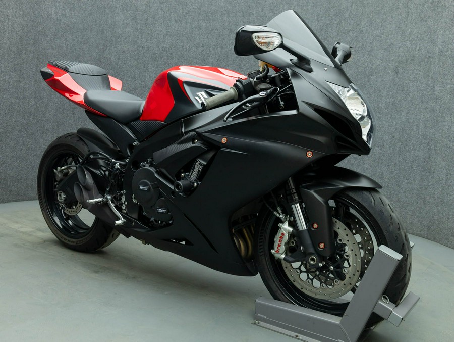 2016 SUZUKI GSXR600