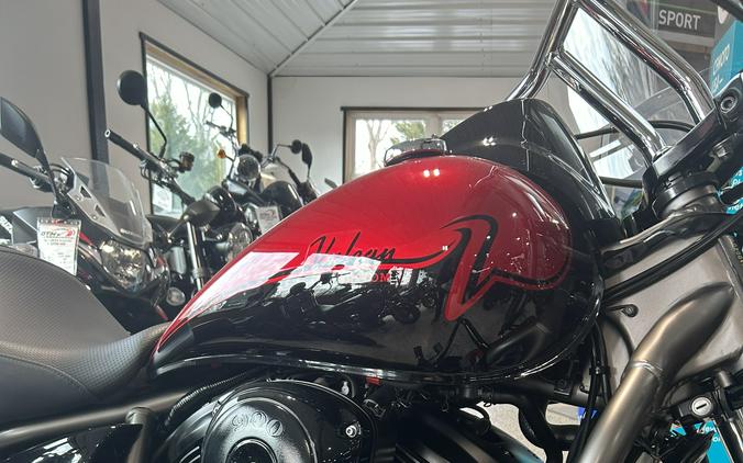 2025 Kawasaki Vulcan® 900 Custom