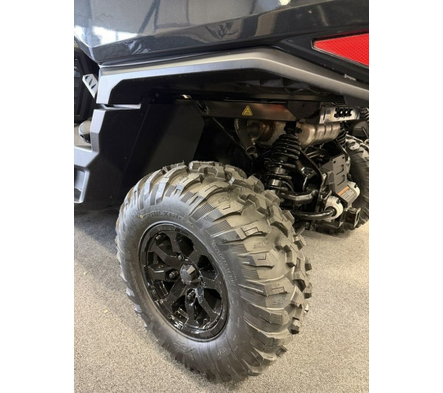 2026 Can-Am Defender XT CAB HD11
