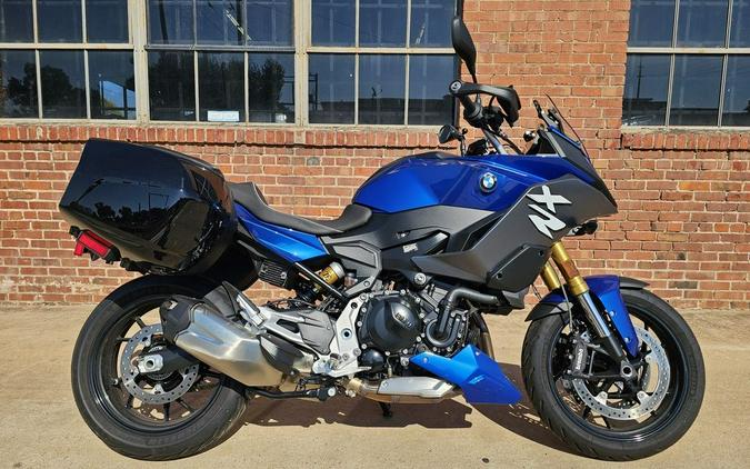 2023 BMW F 900 XR