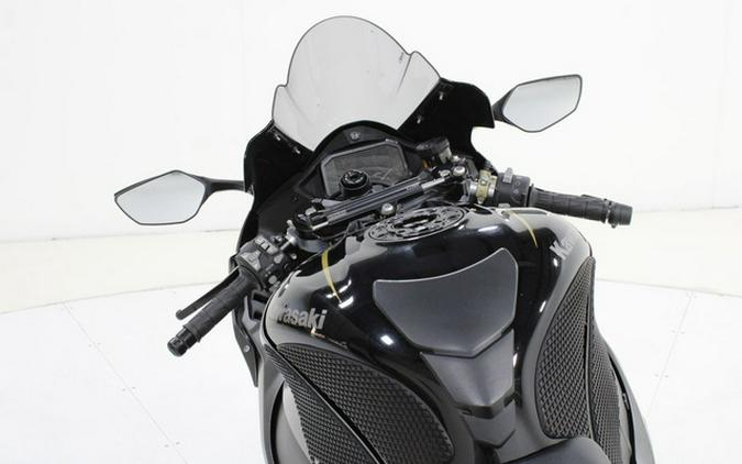 2023 Kawasaki Ninja ZX-10R KRT Edition