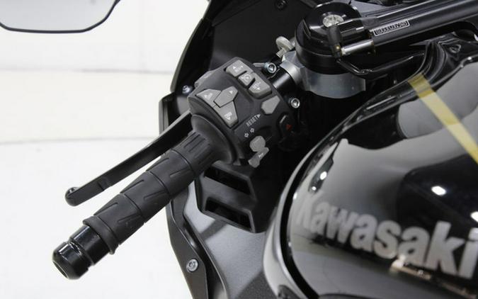 2023 Kawasaki Ninja ZX-10R KRT Edition