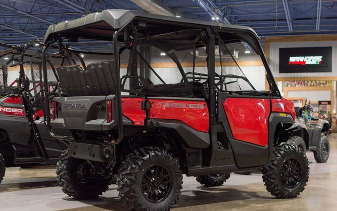 2026 Honda Pioneer 1000-5 Deluxe