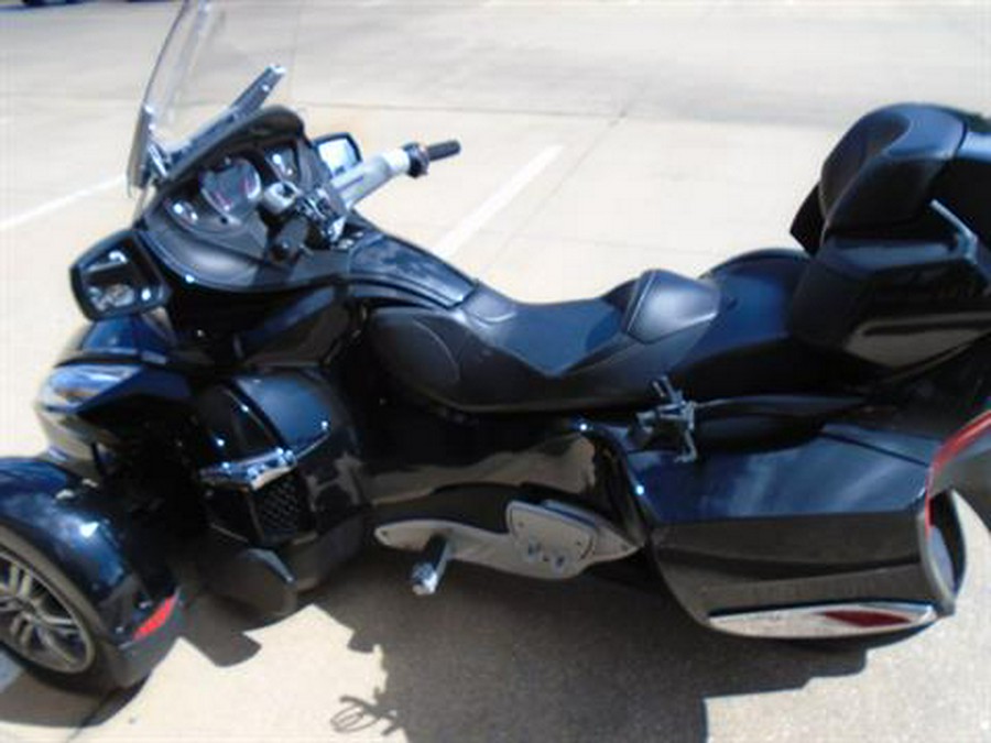 2011 Can-Am Spyder® RT-S SE5