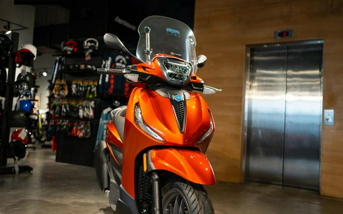 2023 Piaggio BV 400 HPE S