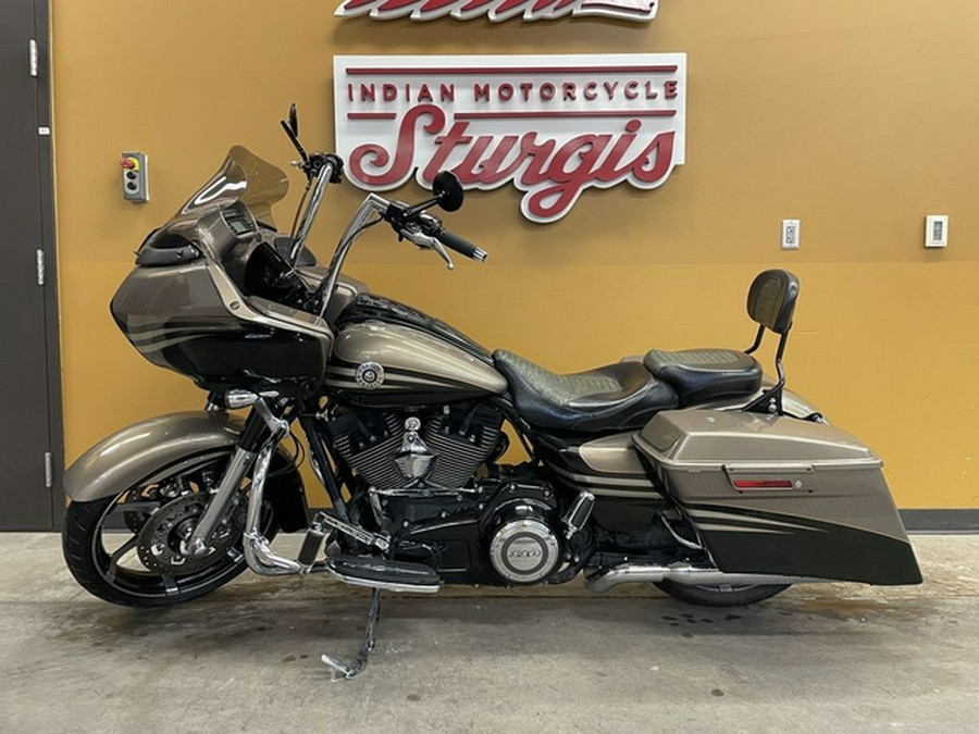 2013 Harley-Davidson FLTRXSE2 - CVO Road Glide Custom