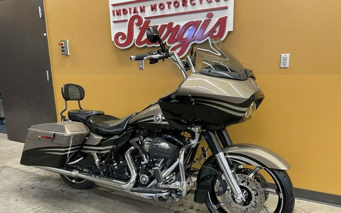 2013 Harley-Davidson FLTRXSE2 - CVO Road Glide Custom