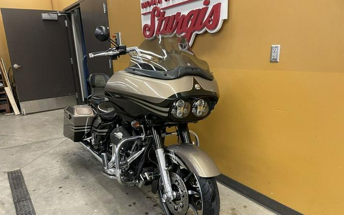 2013 Harley-Davidson FLTRXSE2 - CVO Road Glide Custom