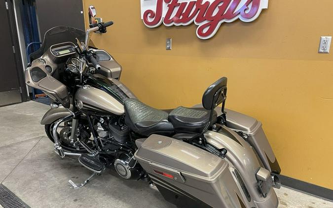 2013 Harley-Davidson FLTRXSE2 - CVO Road Glide Custom