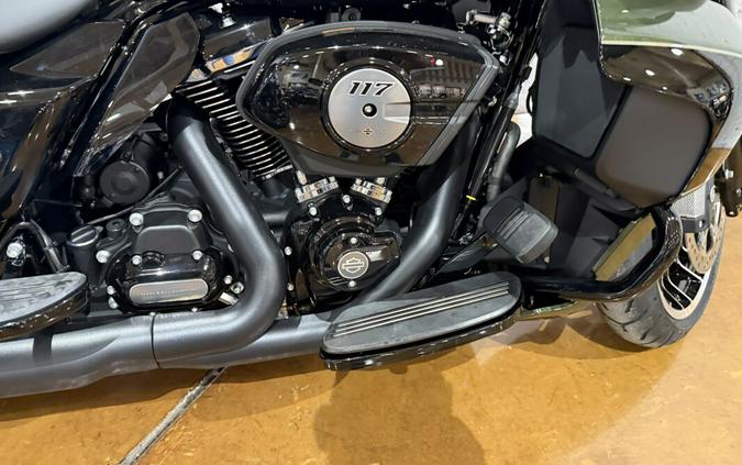 2026 Harley-Davidson® Road Glide Limited FLTRXL 0034612150 Olive Steel Metallic / Vivid Black